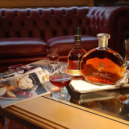 Hotel Bes & Claviere