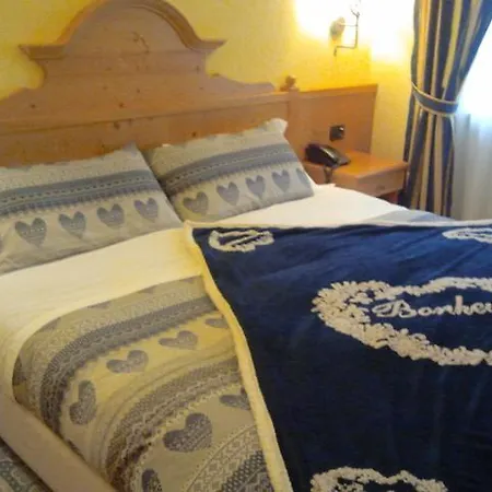 Bes & Szálloda 4*
